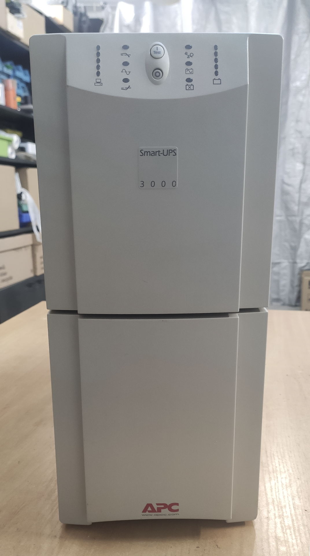 APC Smart UPS 3000