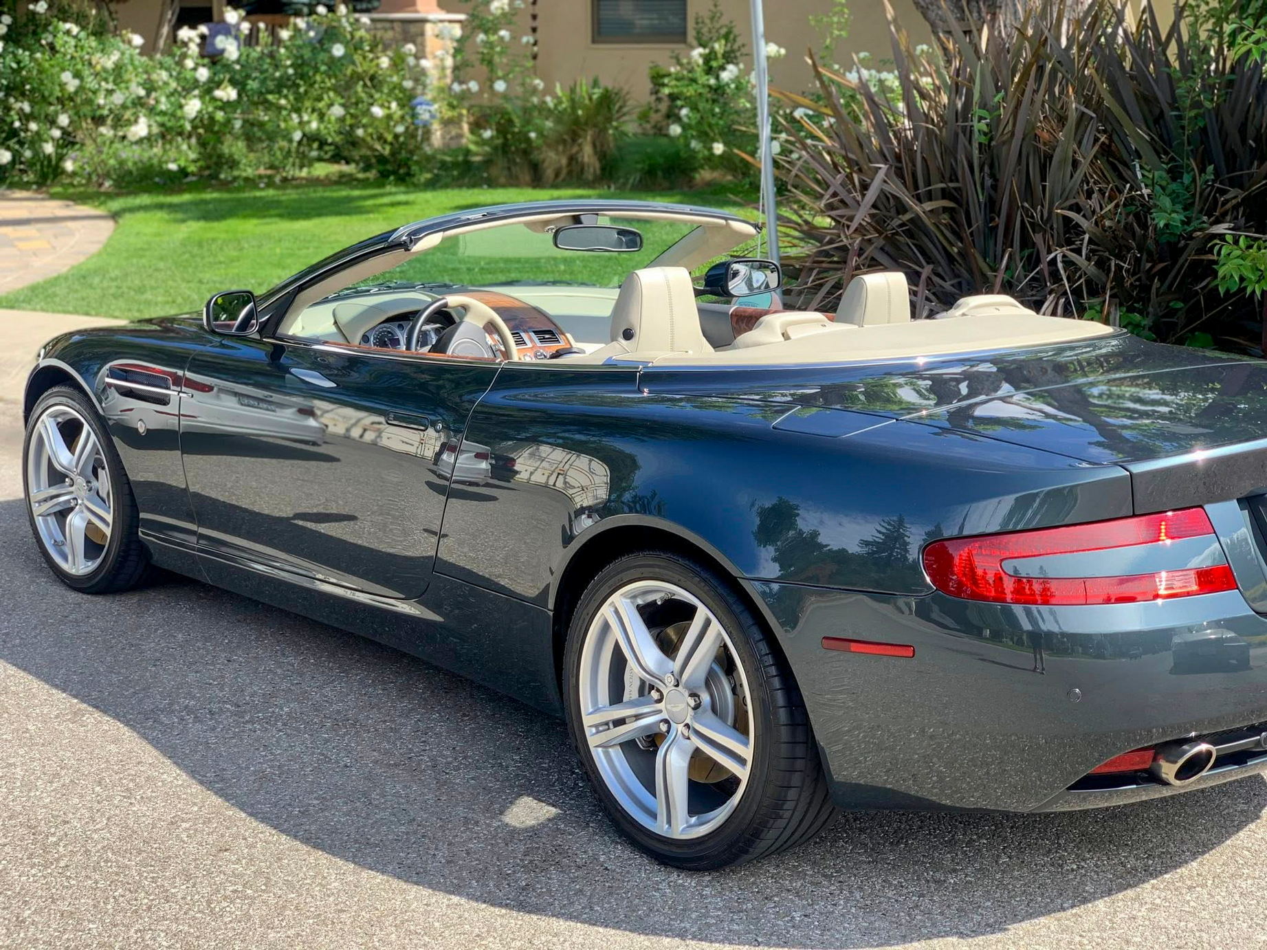 Kamera Aston Martin 7